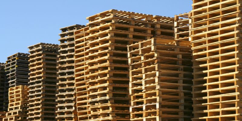 Steel pallets can stack higher and load with heavier products, maximizing warehouse space.